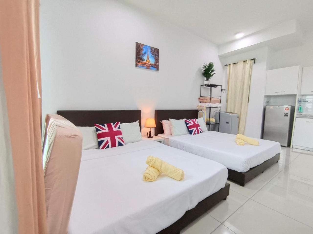 Apartment Comfy Pool View Ensuite, 8 Min To Mrt,5pax, Wi-fi - Cs9